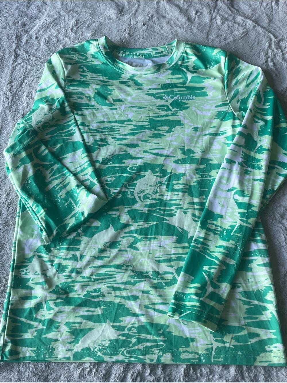 Columbia Green fishing PGF Long Sleeve Tee YOUTH large